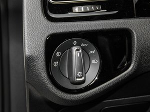 20151.4TSI ԄR-Line g