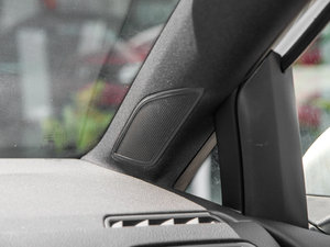 20151.4TSI ԄR-Line g