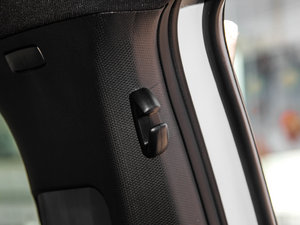 20151.4TSI ԄR-Line g