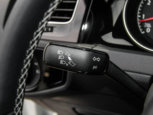 20151.4TSI ԄR-Line п؅^(q)