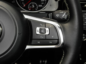 20151.4TSI ԄR-Line п؅^(q)