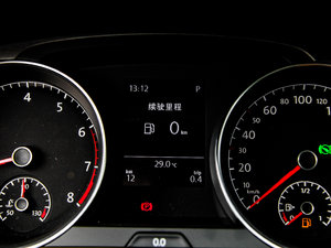 2015款1.4TSI 自动豪华型 中控区