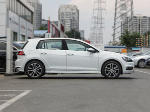 20151.4TSI ԄR-Line w^