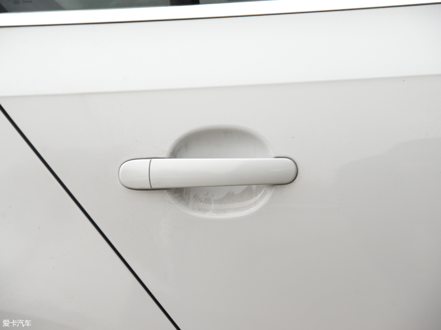 2015v 230TSI ք(dng)m