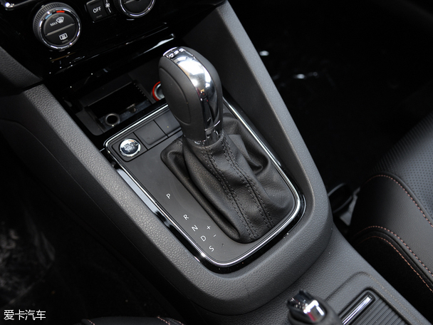 一汽-大眾2015款速騰