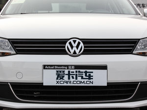 2015款1.6L 自动领先型 中网