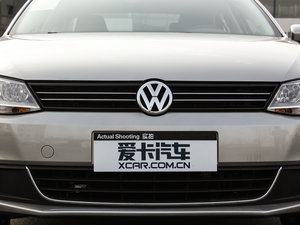2015款1.6L 手动领先型 中网