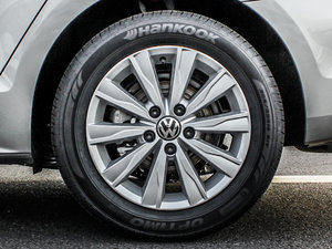 2015款1.6L 手动领先型 轮圈