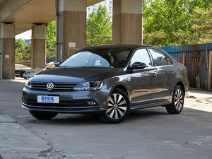 2015款230TSI DSG豪华型 左前45度