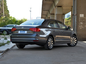 2015款230TSI DSG豪华型 整体外观