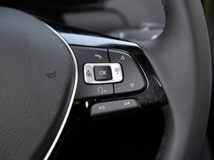 2015230TSI DSGA п؅^