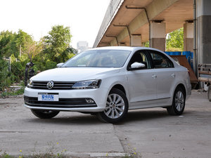 2015款1.6L 手动舒适型 左前45度