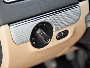 20151.6L քm п؅^(q)