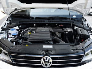 2015款1.6L 手动舒适型 发动机