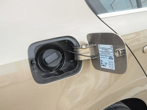 2015款1.6L 自动舒适型 油箱盖