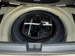 2015款1.6L 自动舒适型 备胎