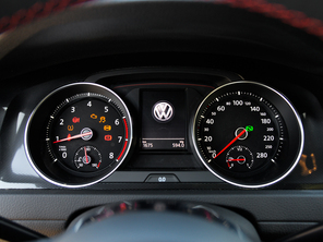 一汽-大眾2016款高爾夫GTI