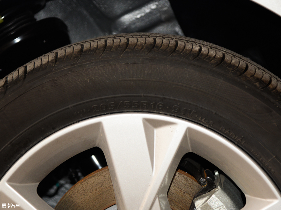 2015 |ݰ 1.6L քӕr