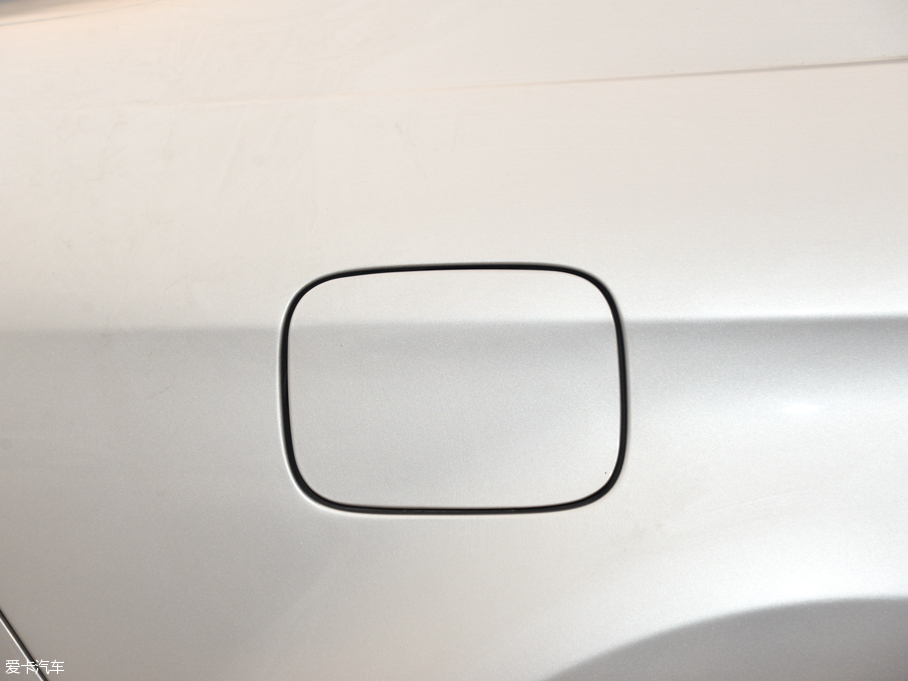 2015 |ݰ 1.6L քӕr