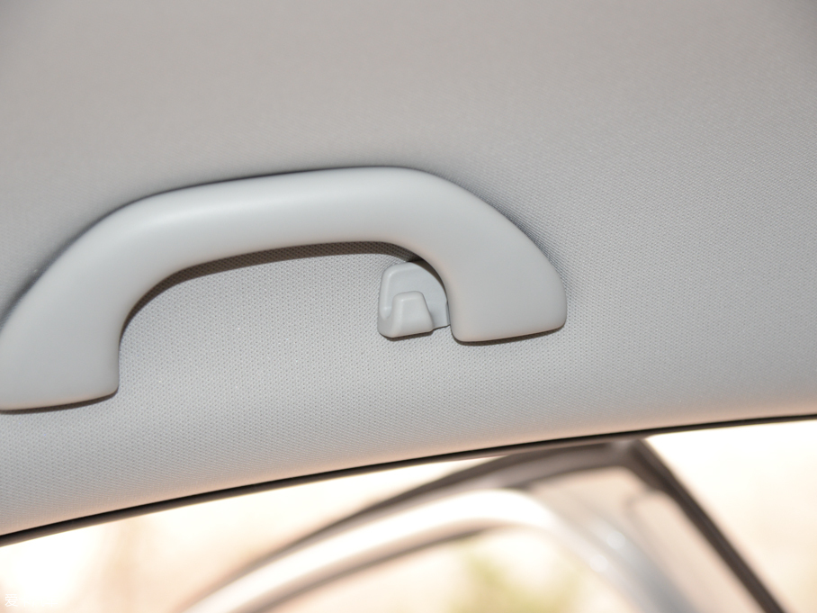 2015 |(zh)ݰ 1.6L քӕr