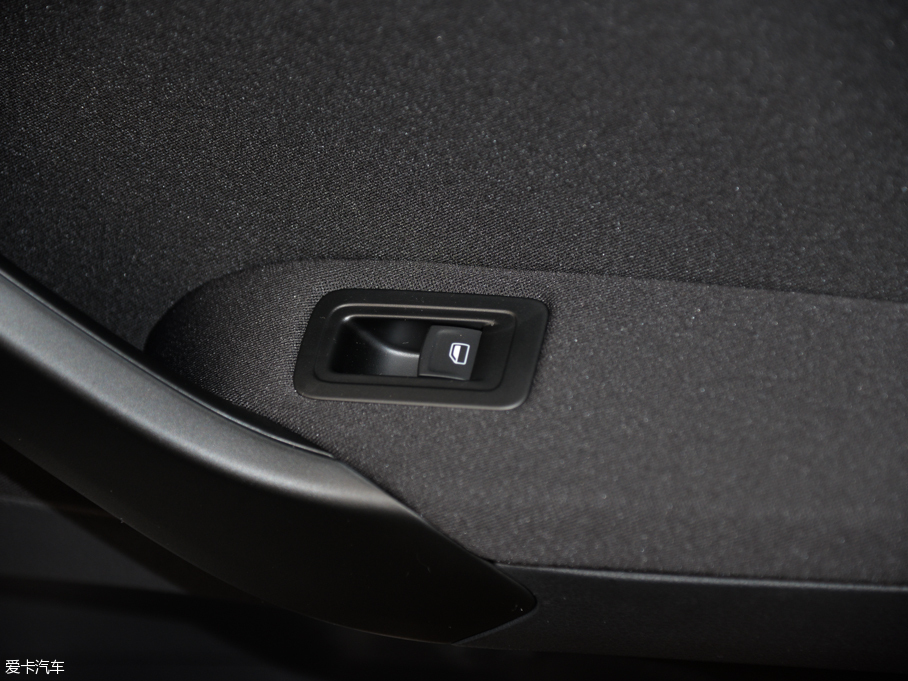 2015 |ݰ 1.6L քӕr