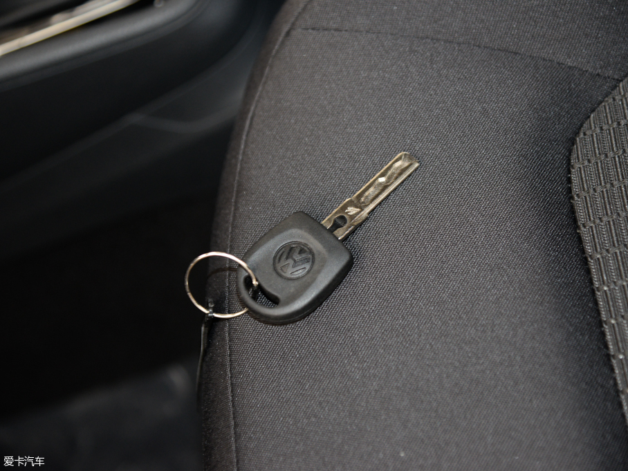 2015 |ݰ 1.6L քӕr