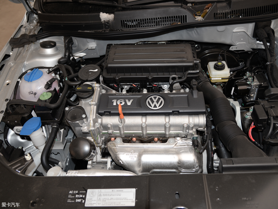 2015 |ݰ 1.6L քӕr