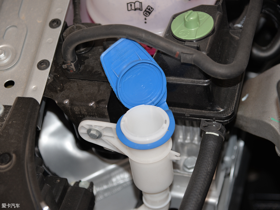 2015 |(zh)ݰ 1.6L քӕr