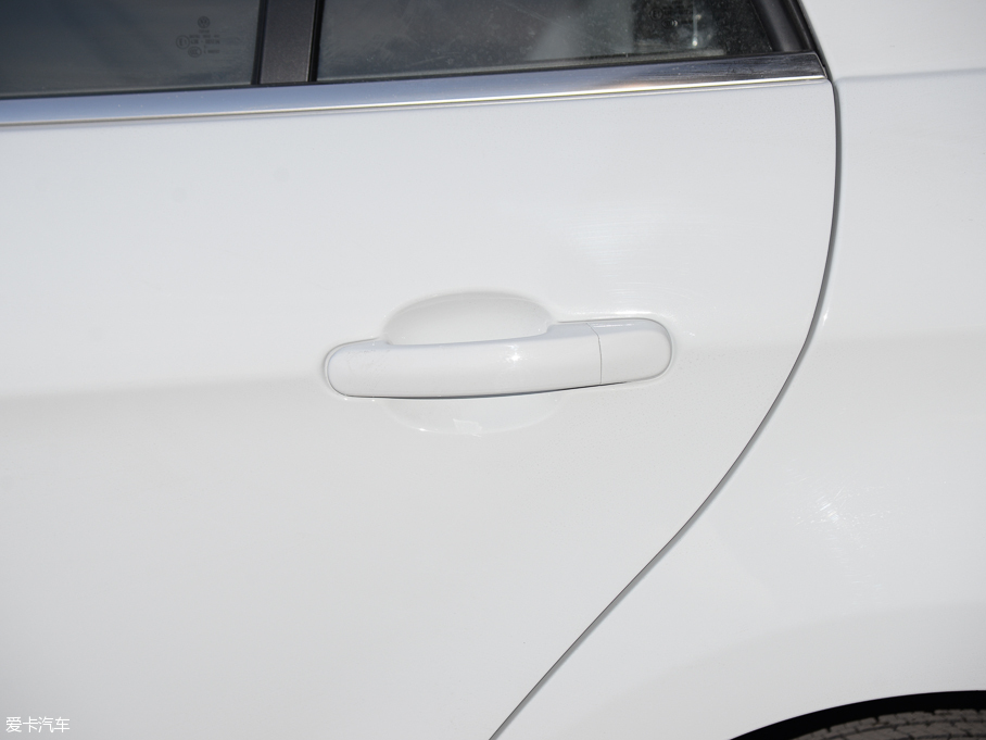 2015 |(zh)ݰ 1.6L Ԅm