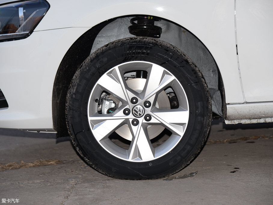 2015 |ݰ 1.6L Ԅm