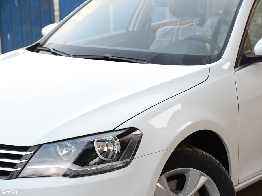 2015(li) |(zh)ݰ 1.6L Ԅ(dng)m