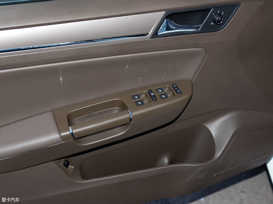 2015 |ݰ 1.6L Ԅm