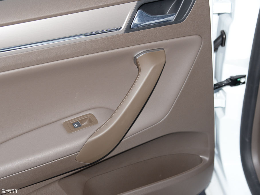 2015 |ݰ 1.6L Ԅm