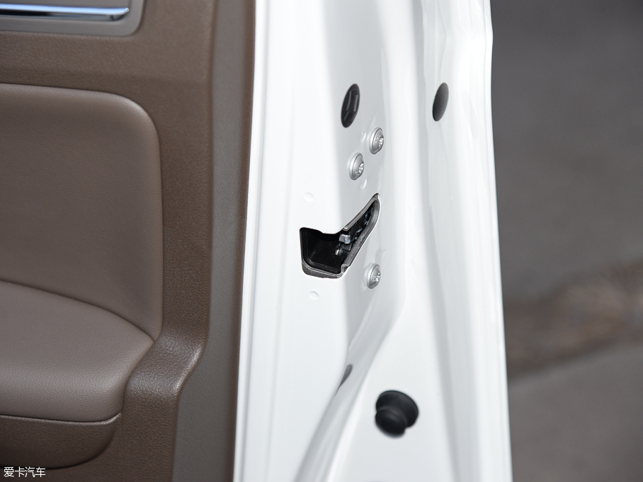 2015 |ݰ 1.6L Ԅm