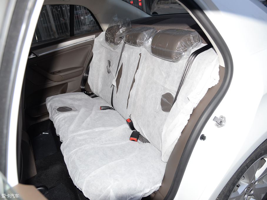 2015 |(zh)ݰ 1.6L Ԅ(dng)m