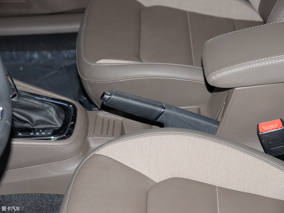 2015 |ݰ 1.6L Ԅm