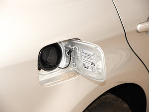 2015|ݰ 1.6L քӕr ^