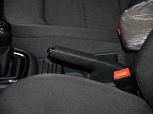 2015|(zh)ݰ 1.6L ք(dng)r(sh) v܇(ch)Ƅ(dng)