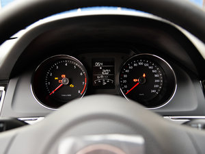 2015|ݰ 1.6L քӕr x