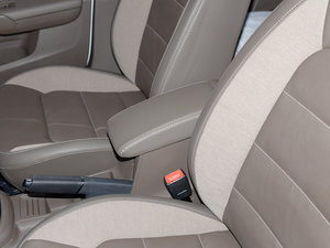 2015|(zh)ݰ 1.6L Ԅ(dng)m 