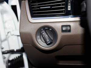 2015|(zh)ݰ 1.6L Ԅm п؅^(q)