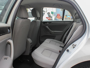 2015|(zh)ݰ 1.6L Ԅ(dng)r(sh) ſg