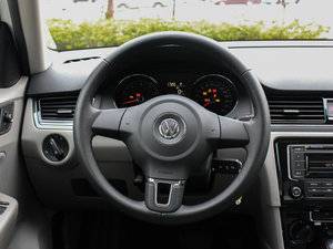 2015|(zh)ݰ 1.6L Ԅ(dng)r(sh) P