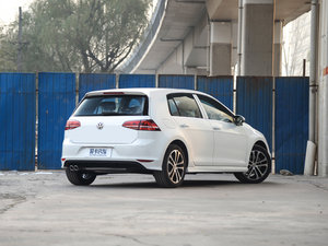 20161.4TSI ԄR-Line w^