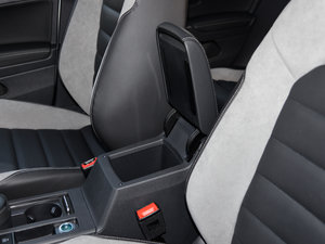 20161.4TSI ԄR-Line g