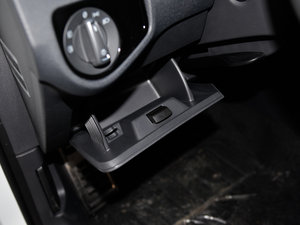 20161.4TSI ԄR-Line g