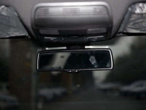 2016款2.0TSI 豪华型 车内后视镜