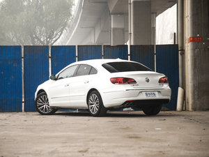 2016款1.8TSI 豪华型 左后45度