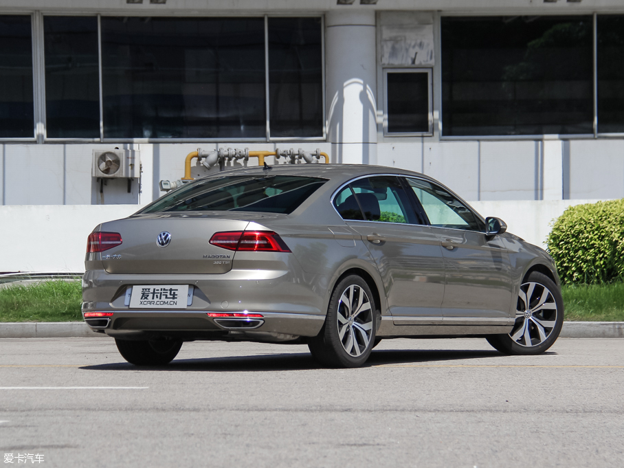 2017~v 380TSI DSG Ş