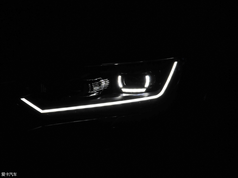 2017~v 380TSI DSG Ş